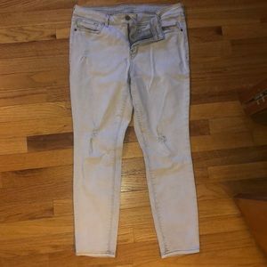 Light grey distressed jeans